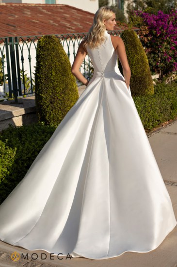 Modeca Nina - menyasszonyi ruha kölcsönzés, eladás Szegeden