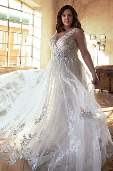 Modeca Tessa plusz size méretű esküvői ruhák Szegeden